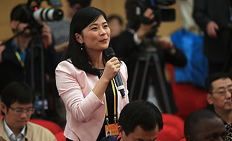 中評(píng)社、中評(píng)網(wǎng)記者提問