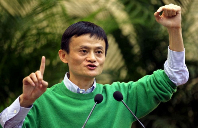 馬云對(duì)話香港青年：超過(guò)我，只需十到十五年