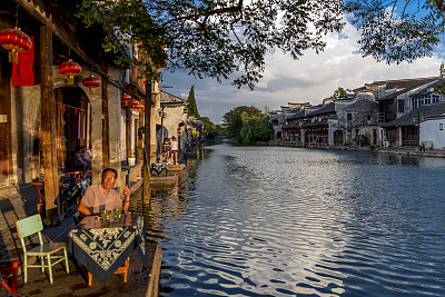 駁臺(tái)陸委會(huì)&ldquo;31條利誘說(shuō)&rdquo; 國(guó)臺(tái)辦：&ldquo;百姓心中有桿秤&rdquo;