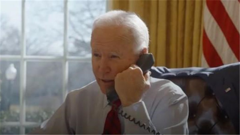 拜登拿起電話，又刷一個(gè)&ldquo;第一次&rdquo;