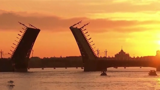 規(guī)?？涨?俄羅斯海軍節(jié)舉行閱兵彩排