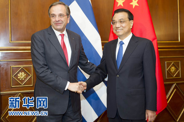 10月16日，中國國務(wù)院總理李克強在意大利米蘭會見希臘總理薩馬拉斯。 新華社記者 謝環(huán)馳 攝