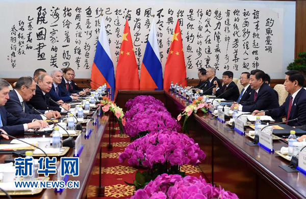 11月9日，中國國家主席習(xí)近平在北京釣魚臺國賓館會見俄羅斯總統(tǒng)普京。新華社記者 饒愛民 攝