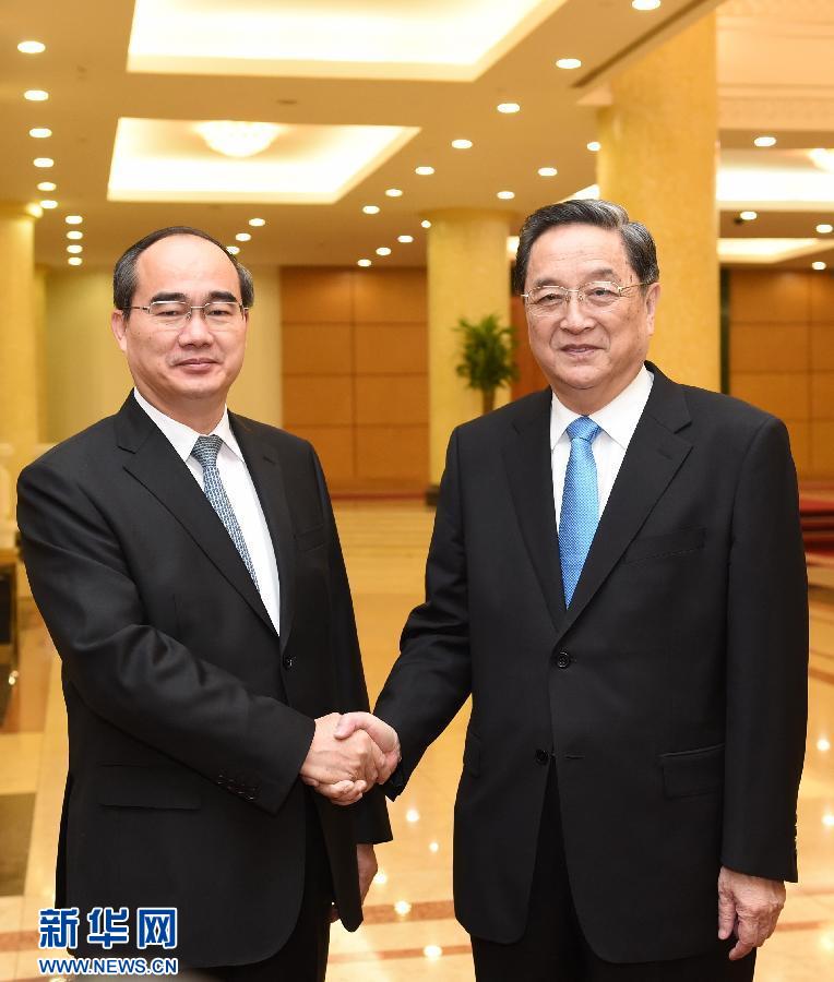 12月25日至27日，中共中央政治局常委、全國(guó)政協(xié)主席俞正聲對(duì)越南進(jìn)行正式訪問(wèn)。這是12月26日，俞正聲在河內(nèi)與越南祖國(guó)陣線主席阮善仁舉行會(huì)談。 新華社記者劉建生攝