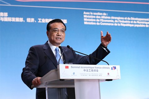 李克強(qiáng)總理2日在中法工商峰會(huì)演講時(shí)表示，中法建交50年來(lái)，兩國(guó)關(guān)系積累了寶貴經(jīng)驗(yàn)，未來(lái)50年的中法關(guān)系將更燦爛輝煌。中國(guó)政府網(wǎng)