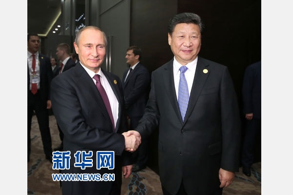 11月15日，國家主席習(xí)近平在土耳其安塔利亞會(huì)見俄羅斯總統(tǒng)普京。 新華社記者馬占成攝