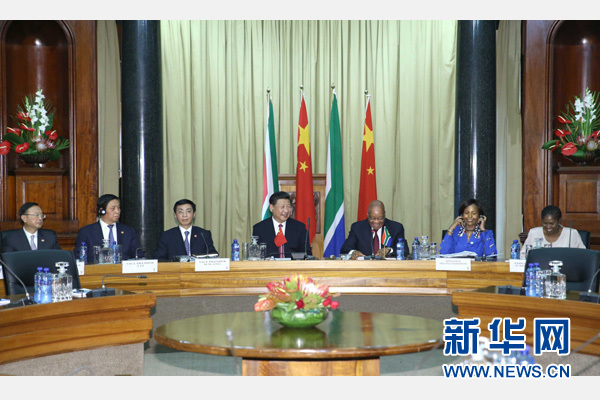 12月2日，國家主席習近平在比勒陀利亞同南非總統(tǒng)祖馬舉行會談。 新華社記者 馬占成 攝  