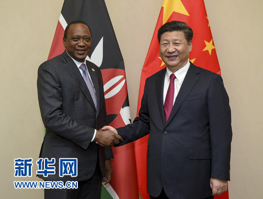 12月3日，國家主席習(xí)近平在約翰內(nèi)斯堡會見肯尼亞總統(tǒng)肯雅塔。新華社記者 謝環(huán)馳 攝