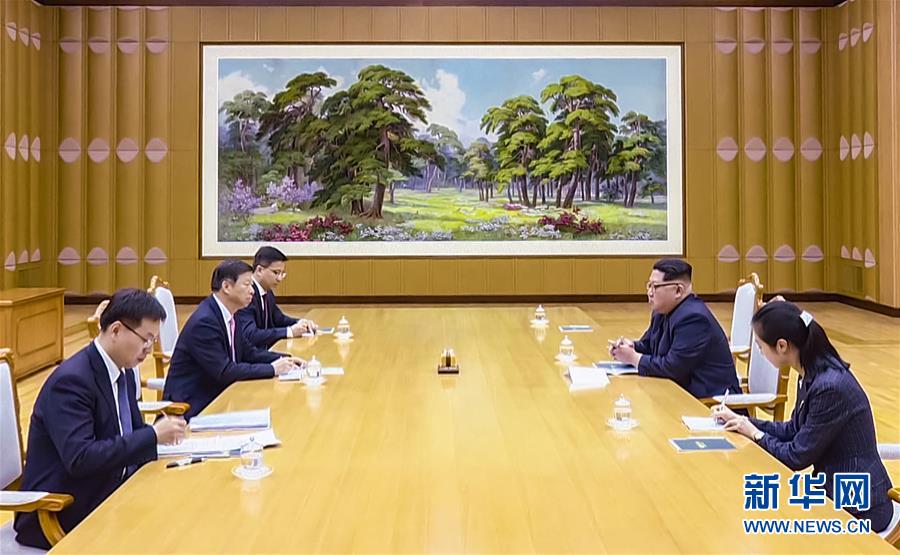 （新華網(wǎng)）金正恩會見中聯(lián)部部長、中國藝術(shù)團團長宋濤 