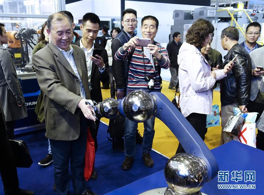 （新華全媒頭條&middot;聚焦進(jìn)口博覽會&middot;圖文互動(dòng)）（6）在開放中匯聚強(qiáng)勁動(dòng)能&mdash;&mdash;從首屆進(jìn)博會觀察全球創(chuàng)新發(fā)展走向