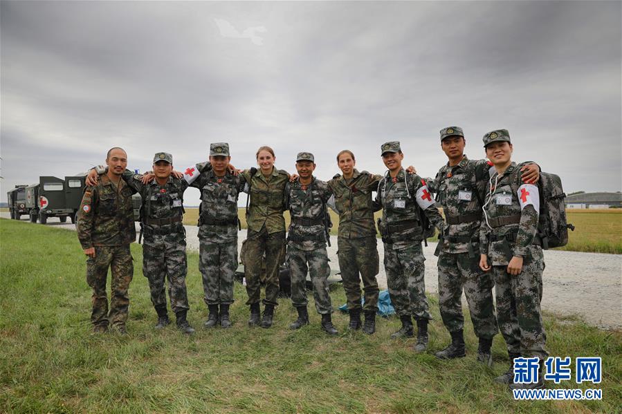 （國際&middot;圖文互動）（1）通訊：海外演訓場，走來一群中國衛(wèi)生士官