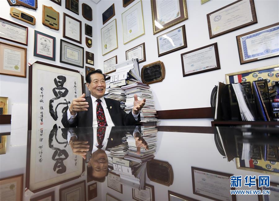 （國(guó)際&middot;圖文互動(dòng)）（3）專(zhuān)訪：&ldquo;中國(guó)共產(chǎn)黨做對(duì)了！&rdquo;&mdash;&mdash;訪美籍華裔刑事鑒識(shí)專(zhuān)家李昌鈺