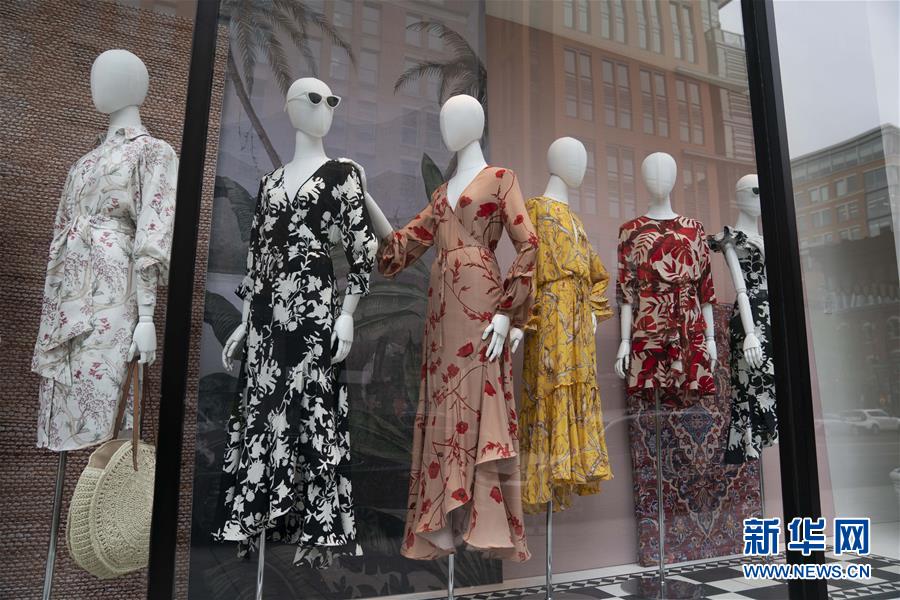 (國際)(3)特朗普簽署4840億美元援助法案應對新冠疫情