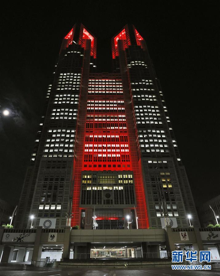 (國(guó)際疫情)(2)日本新冠確診病例達(dá)1.7萬(wàn) 東京都首發(fā)“東京警報(bào)”