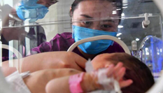 河北大學生體驗當&ldquo;白衣天使&rdquo;