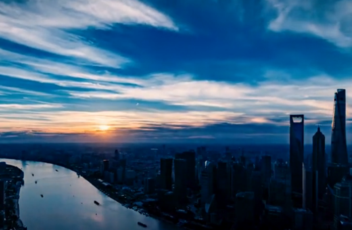 這一刻，瞰上海