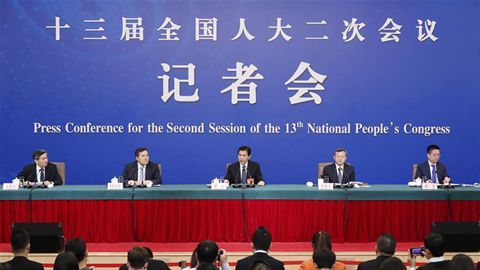 商務部就&ldquo;促進形成強大國內(nèi)市場 推動全方位對外開放&rdquo;答記者問