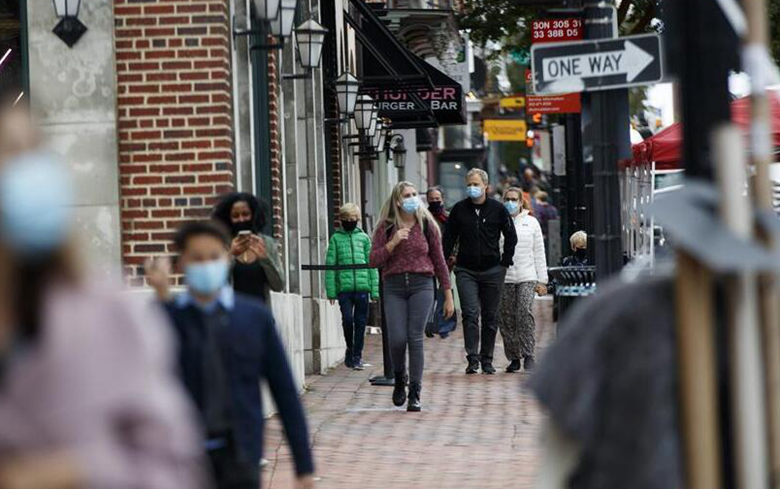 【微視頻】科學被&ldquo;捂上嘴&rdquo;？美國疫情應(yīng)對持續(xù)遭批！